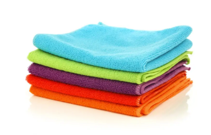 Paño de microfibra en colores surtidos (Contiene 1 Unidad)